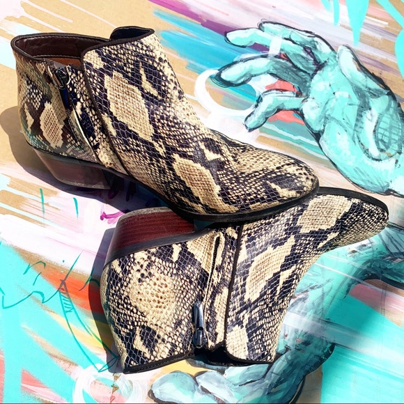 Sam Edelman Shoes - SAM EDELMAN snakeskin snake print ankle booties boots size 8 leather embossed